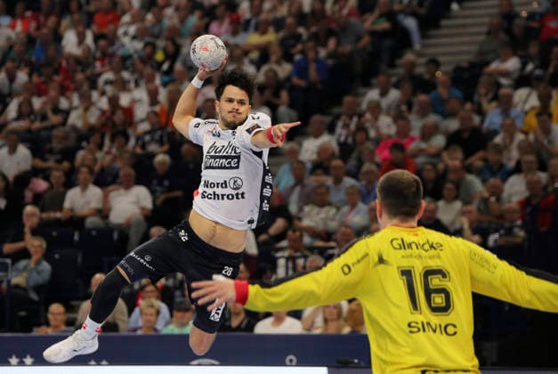 photo Goal throw from Patrick VOLZ Flensburg against goalkeeper Nebojsa SIMIC Handball Men on Sat 30 05 2026 Mens EHF European League , Final Four in Hamburg SG Flensburg Melsungen, Semifinal