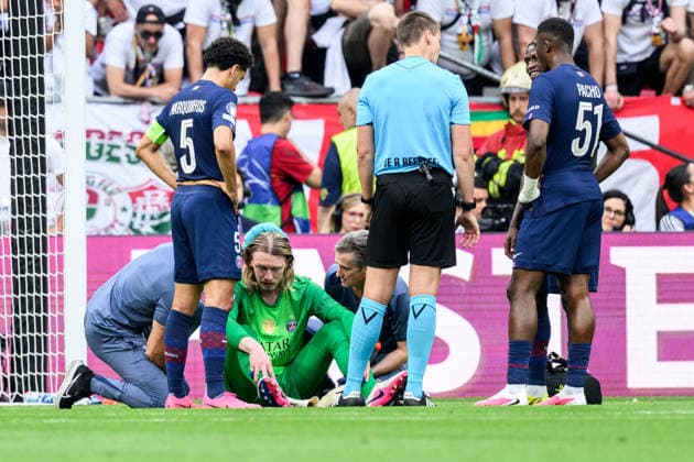 260530 Goalkeeper Matvey Safonov of Paris Saint Germain during the UEFA Champions League final match between Paris Saint Germain and Arsenal on May 30, 2026 in Budapest Photo Maxim Thore BILDBYRAN kod MT MT1056 fotboll football soccer fotball uefa champions league champions league paris saint germain arsenal bbeng  Copyright: MAXIMxTHORE BB260530MT098