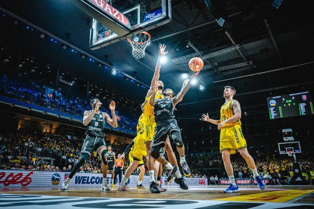 Basketball Berlin 30 05 2026 Season 2025 2026 EasyCredit BBL 1 Bundesliga Men, Men Playoffs Semifinal Game 1 Alba Berlin BMA365 Bamberg Baskets Cobe Williams Bamberg, No 24