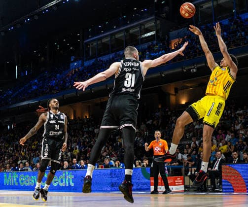 Jack Kayil Alba Berlin, 7 with a throw attempt from the corner 30 05 2026, Alba Berlin vs Bamberg Baskets, Basketball, BBL, Max Schmeling Halle, Berlin DFL regulations prohibit any use of photographs as image sequences and or quasi video Copyright: HMBxMedia xFinnxWeidmann