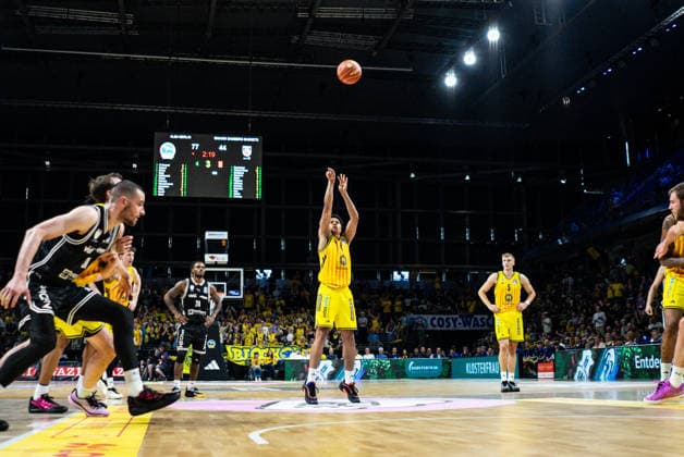 Jack Kayil Alba Berlin, 7 at the free throw line 30 05 2026, Alba Berlin vs Bamberg Baskets, Basketball, BBL, Max Schmeling Halle, Berlin DFL regulations prohibit any use of photographs as image sequences and or quasi video Copyright: HMBxMedia xFinnxWeidmann