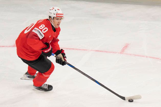 ZURICH, SWITZERLAND MAY 30 Nicolas Baechler of Switzerland in action during the 2026 IIHF Ice Hockey World Championship Switzerland game between Switzerland and Norway at Swiss Life Arena on May 30, 2026 in Zurich, Zurich Zurich Swiss Life Arena Zurich Switzerland Copyright: xJustPictures.ch JarixPestelaccix jp-en-EuSpIm-JP6_JAR_Switzerland_Norway_30May2026_00146