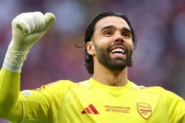 UEFA Champions League Final: Paris Saint-Germain v Arsenal BUDAPEST, HUNGARY - 30th May 2026: David Raya of Arsenal celebrates his side s first goal during the UEFA Champions League Final match between Paris Saint-Germain and Arsenal FC at the Puskas Arena Budapest Puskas Arena Hungary Copyright: xCraigxMercerx xPeakxActionxPhotosx