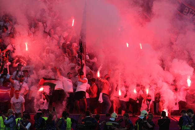 PSG Fans nach 1-1 , PSG Paris Saint Germain-Arsenal Champions League Finale , Fußball , in dem Puskas Arena Stadion , in Budapest , Ungarn . Mai 30 , 2026 . Photo by: Davide Elias IPA Photo Pressefoto DENL Copyright: xDavidexEliasx