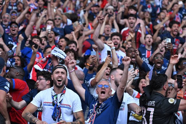 Champions League PSG vs Arsenal in Paris - FA Paris Saint-Germain’s supporters attend a live diffusion of the UEFA Champions League final football match between Paris Saint-Germain and Arsenal FC in Budapest, at the Parc des Princes Stadium in Paris on May 30, 2026. Photo by Firas Abdullah ABACAPRESS.COM Paris Ile-de-France France  Copyright: xAbdullahxFiras ABACAx