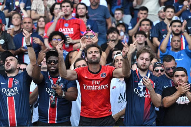 Champions League PSG vs Arsenal in Paris - FA Paris Saint-Germain’s supporters attend a live diffusion of the UEFA Champions League final football match between Paris Saint-Germain and Arsenal FC in Budapest, at the Parc des Princes Stadium in Paris on May 30, 2026. Photo by Firas Abdullah ABACAPRESS.COM Paris Ile-de-France France  Copyright: xAbdullahxFiras ABACAx