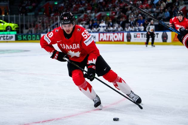 260530 Emmitt Finnie of Canada during the 2026 IIHF Ice Hockey World Championship semifinal match between Canada and Finland on May 30, 2026 in Zürich Photo Jesper Zerman BILDBYRAN kod JZ JZ0738 ishockey ice hockey ishockey vm 2026 vm 2026 iihf world championship semifinal semifinals kanada canada finland bbeng  Copyright: JESPERxZERMAN BB260530JZ097