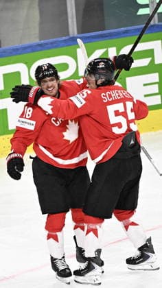 LKS 20260530 18 Robert Thomas of Canada celebrates scoring 1-1 goal with team player 55 Mark Scheifele during the 2026 IIHF Ice hockey, Eishockey World Championships semi-final match between Canada and Finland in Zurich on May 30, 2026. - RONI REKOMAA Zürich Switzerland X5j-p7S90J8  Copyright: xRonixRekomaax X5j-p7S90J8