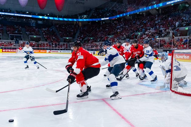 Ice hockey, World Championship, semi-final, Canada - Finland