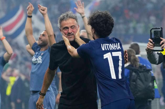 Paris Saint-Germain v Arsenal FC - UEFA Champions League Final 2026 Vitinha central midfield of PSG and Portugal and Luis Enrique head coach of PSG celebrates winning the Champions League during the UEFA Champions League Final 2026 match between Paris Saint-Germain and Arsenal FC at Puskas Arena on May 30, 2026 in Budapest, Hungary. Budapest Hungary  Copyright: xJosexBretonx originalFilename:bretonhernandez-parissai260530_npixG.jpg