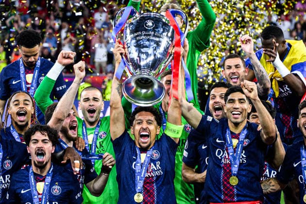 260530 Players of Paris Saint-Germain celebrate with the trophy after the UEFA Champions League final match between Paris Saint-Germain and Arsenal on May 30, 2026 in Budapest. Photo: Maxim Thore BILDBYRAN kod MT MT1056 fotboll football soccer fotball uefa champions league champions league paris saint-germain arsenal bbeng jubel *** 260530 Players of Paris Saint Germain celebrate with the trophy after the UEFA Champions League final match between Paris Saint Germain and Arsenal on May 30, 2026 in Budapest Photo Maxim Thore BILDBYRAN kod MT MT1056 fotboll football soccer fotball uefa champions league champions league paris saint germain arsenal bbeng jubel  Copyright: MAXIMxTHORE BB260530MT238