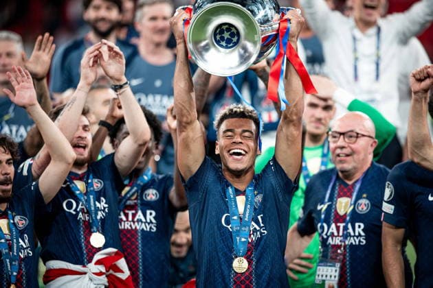 2026.05.30 Budapeszt Paris Saint Germain - Arsenal UEFA Final Ligi Mistrzow PSG ArsenaÅ‚ N z Marquinhos wins uefa champions league wygrywa lige mistrzow trophy radosc celebration celebration Ousmane Dembele Luis Enrique Desire Doue Foto Mateusz Porzucek PressFocus 2026.05.30 Budapeszt Paris Saint Germain - Arsenal UEFA Champions League Final, Budapest, Puskas Arena Marquinhos wins uefa champions league wygrywa lige mistrzow trophy radosc celebration celebration Ousmane Dembele Luis Enrique Desire Doue Credit: Mateusz Porzucek PressFocus NEWSPIX.PL --- newspix.pl POLAND OUT! 