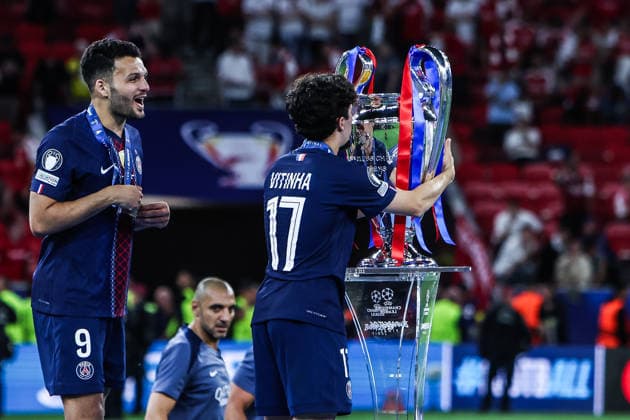 Sport, Football, UEFA Champions League Season 2025 2026 Final Paris Saint Germain FC Arsenal 30 05 2026, Puskas Arena Budapest Goncalo Ramos Paris Vitinha Paris kiss the trophy, Paris Saint Germain is the winner of the UEFA Champions League Budapest Puskas Arena Hungary