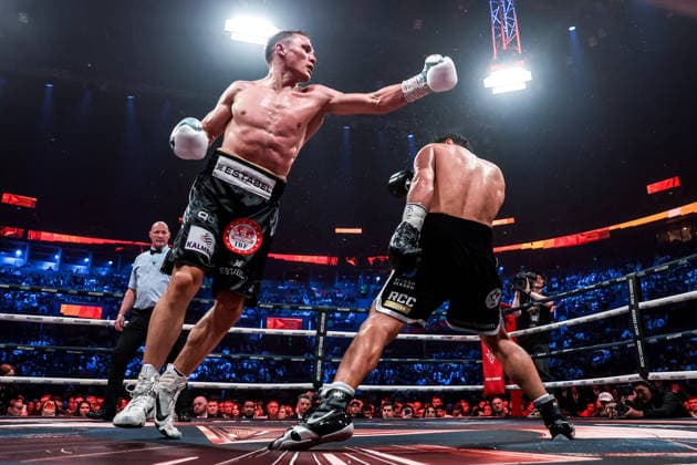 RUSSIA, YEKATERINBURG - MAY 31, 2026: Germany s Michael Eifert (L) fights against Russia s Dmitry Bivol in their main event bout over the IBF and WBA World Light Heavyweight Champion titles as part of an RCC Boxing event at the UGMK Arena RCC Boxing Event In Yekaterinburg, Russia  - ZUMAt113 20260531_zaa_t113_012 Copyright: xDonatxSorokinx