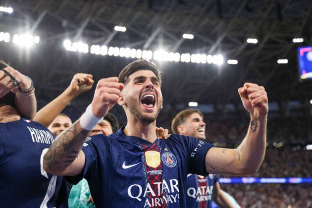 May 30, 2026, Napoli, Campania, Hungary: Lucas Beraldo of FC Paris Saint-Germain During the football match between PSG vs Arsenal valid for the UEFA Champions League Final, on 30 05 2026 at the Stadium Pusko s Arena in Budapest PSG Vs Arsenal  - ZUMAs236 20260530_aap_s236_160 Copyright: xFabioxSassox