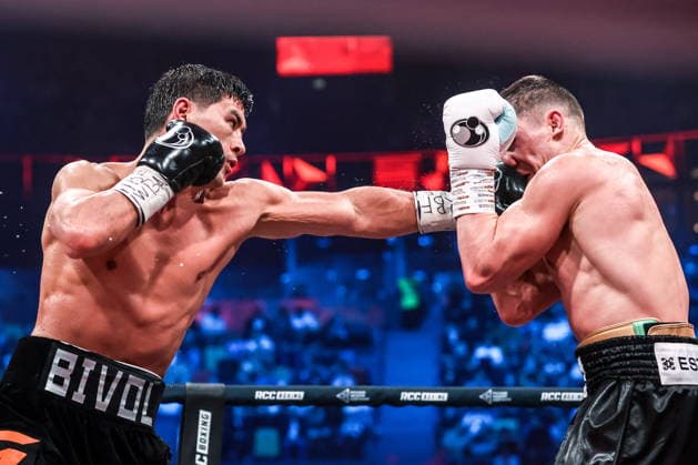 RUSSIA, YEKATERINBURG - MAY 31, 2026: Russia s Dmitry Bivol (L) and Germany s Michael Eifert fight in their main event bout over the IBF and WBA World Light Heavyweight Champion titles as part of an RCC Boxing event at the UGMK Arena RCC Boxing Event In Yekaterinburg, Russia  - ZUMAt113 20260531_zaa_t113_015 Copyright: xDonatxSorokinx