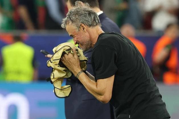 30.05.2026 - SOCCER - 2025-2026 UEFA Champions League final , Paris vs Arsenal Head Coach Luis Enrique (Paris Saint-Germain) celebrates victory after the match Budapest Puskas Arena ,Budapest Puskas Arena Hungary