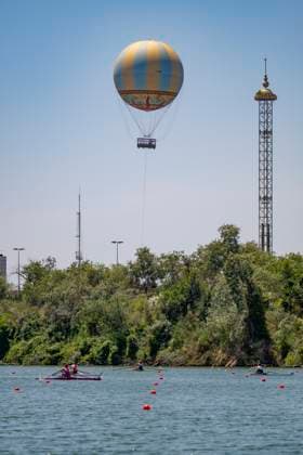 Seville, Spain. 30 May 2026. Rowers with a view of Isla Magica’s hot air balloon during the LW1x Lightweight Women s Single Sculls Final A Race at the World Rowing Cup 1 2026 at CEAR La Cartuja. Copyright: xDavidxSarmientox xVWPicsx DSG-0863