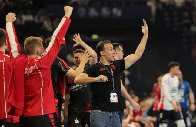 photo Coach Roberto GARCIA Melsungen Handball Men on Sat 30 05 2026 Mens EHF European League , Final Four in Hamburg SG Flensburg Melsungen, Semifinal
