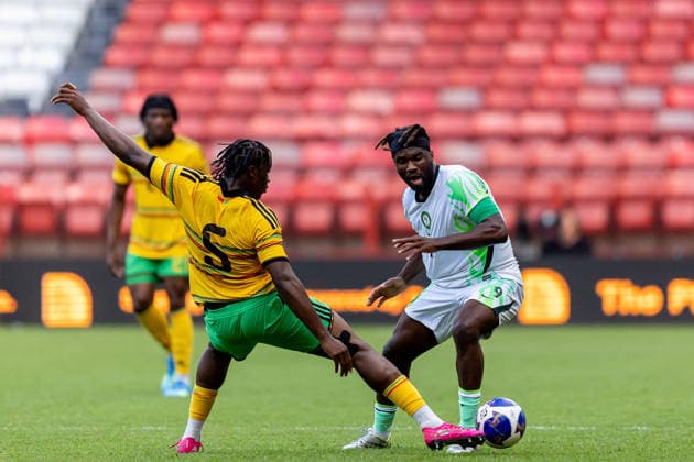 Jamaica v Nigeria, Unity Cup London 2026, Cup Final Nigeria forward Terem Moffi (9) battles for possession with Jamaica midfielder Courtney Clarke (5) during the Unity Cup London 2026 match between Jamaica and Nigeria at The Valley, London, UK on 30 May 2026. London The Valley Greater London UK Editorial use only , Copyright: xManjitxNarotrax PSI-24353-0009