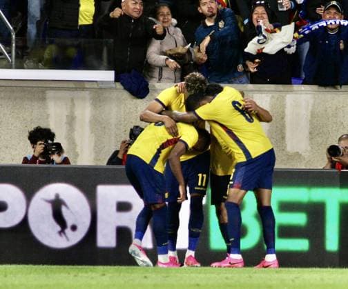 RECORD DATE NOT STATED Ecuador vs Saudi Arabia Friendlies Ahead of FIFA 2026 World Cup. (SPO) Ecuador vs Saudi Arabia Friendlies Ahead of FIFA 2026 World Cup. May 30, 2026, Harrison, New Jersey, USA: Anthony Valencia 8 of Ecuador scored and celebrates with teammates during friendly soccer match between Ecuador and Saudi Arabia ahead of FIFA 2026 World Cup at Sports illustrated stadium in Harrison, New Jersey. Credit: Niyi Fote Thenews2(Foto: Niyi Fote Thenews2 imago images) SPO  Copyright: xNiyixFotex