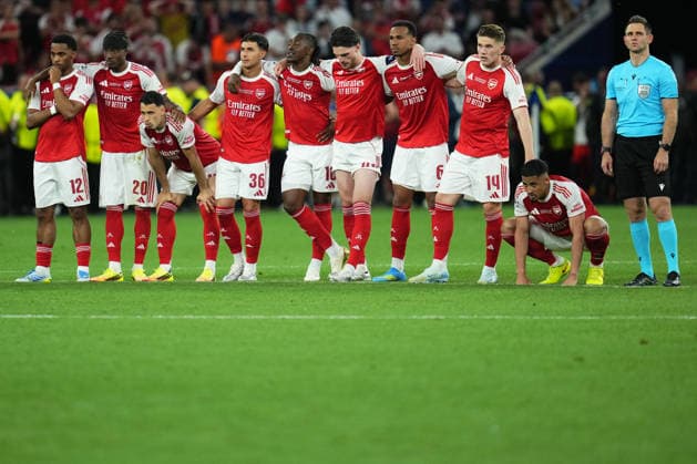 HUN: Paris Saint-Germain FC - Arsenal FC. UEFA Champions League™s Final. Arsenal FC players during the UEFA Champions League™s Final match between Paris Saint-Germain FC and Arsenal FC played at Ferenc Puskas Arena Stadium on May 30, 2026 in Budapest, Hungary. kpng Copyright: xBaguxBlancox xPRESSINPHOTOx PS_260530_PSG_ARS_623