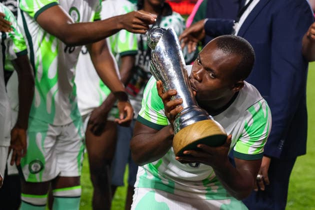 Jamaica v Nigeria, Unity Cup London 2026, Cup Final Nigeria defender Elias Ochobi (13) kisses the Unity Cup Trophy after the Unity Cup London 2026 Final match between Jamaica and Nigeria at The Valley, London, UK on 30 May 2026. London The Valley Greater London UK Editorial use only , Copyright: xToyinxOshodix PSI-24348-0090