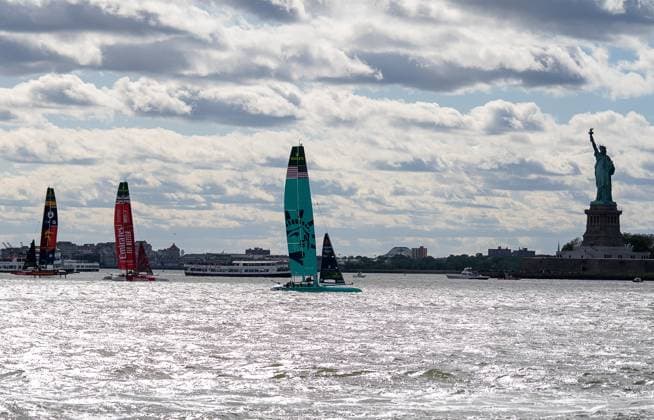 RECORD DATE NOT STATED Mubadala New York SailGP Kicks Off as Spain Takes Early Lead on Opening Day (SPO) Mubadala New York SailGP Kicks Off as Spain Takes Early Lead on Opening Day. May 30,2026, Governors Island, New York, USA: Teams USA, Great Britain, and Spain compete during the opening day of the Mubadala New York Sail Grand Prix on the Hudson River on Saturday afternoon. Credit: Jorge Estrellado Thenews2(Foto: Jorge Estrellado Thenews2 imago images) SPO  Copyright: xJorgexEstrelladox