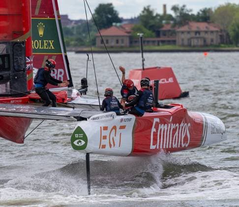 RECORD DATE NOT STATED Mubadala New York SailGP Kicks Off as Spain Takes Early Lead on Opening Day (SPO) Mubadala New York SailGP Kicks Off as Spain Takes Early Lead on Opening Day. May 30,2026, Governors Island, New York, USA: Team Great Britain competes during the opening day of the Mubadala New York Sail Grand Prix on the Hudson River on Saturday. Jorge Estrellado Thenews2(Foto: Jorge Estrellado Thenews2 imago images) SPO  Copyright: xJorgexEstrelladox