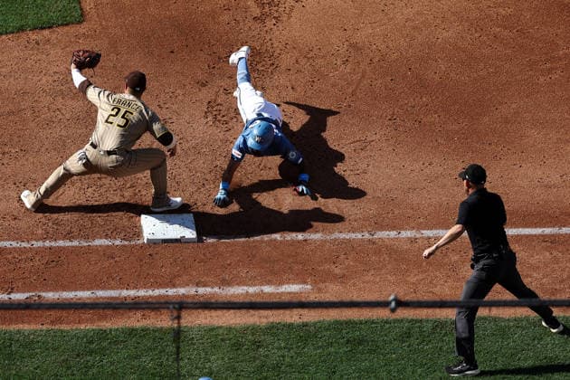 May 30, 2026, Washington D.C, District Of Columbia, United States: Washington, DC; Washington Nationals second baseman Nasim NuoÂ±ez (26) dives back into first baes on a pickoff attempt during the Major League Baseball game between the Washington Nationals and the San Diego Padres at Nationals Park on Saturday, May 30, 2026. The Nationals beat the Padres 9-4. Washington D.C United States - ZUMAp258 20260530_znp_p258_049 Copyright: xStevexPrakopex