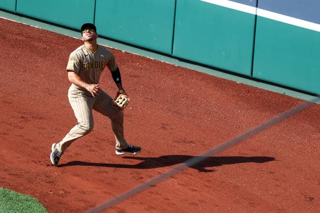 May 30, 2026, Washington D.C, District Of Columbia, United States: Washington, DC; San Diego Padres left fielder RamoÂ³n Laureano (5) tracks a fly ball during the Major League Baseball game between the Washington Nationals and the San Diego Padres at Nationals Park on Saturday, May 30, 2026. The Nationals beat the Padres 9-4. Washington D.C United States - ZUMAp258 20260530_znp_p258_053 Copyright: xStevexPrakopex