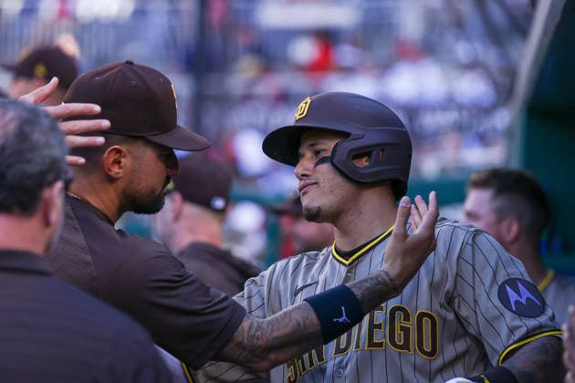 May 30, 2026, Washington D.C, District Of Columbia, United States: Washington, DC; San Diego Padres third baseman Manny MacHado (13) celebrates with teammates after hitting a home run during the Major League Baseball game between the Washington Nationals and the San Diego Padres at Nationals Park on Saturday, May 30, 2026. The Nationals beat the Padres 9-4. Washington D.C United States - ZUMAp258 20260530_znp_p258_033 Copyright: xStevexPrakopex
