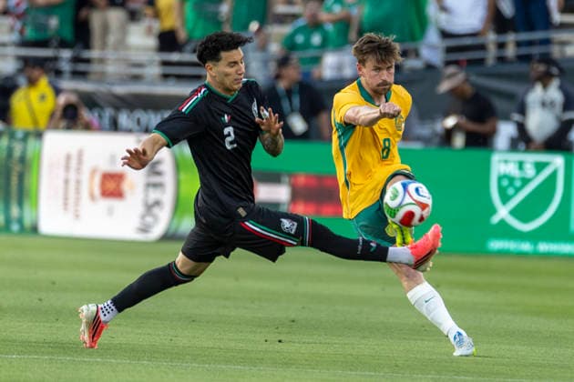 May 30, 2026, Pasadena, California, USA: Mexico s Jorge Sanchez (2) and Australia s Connor Metcalfe (8) vie for the ball during a MexTour Sendoff Match at Rose Bowl on Saturday, May 30, 2026 in Pasadena, Calif. MexTour Sendoff Match: Mexico Vs Australia  - ZUMAc68_ 20260530_zaf_c68_005 Copyright: xRingoxChiux