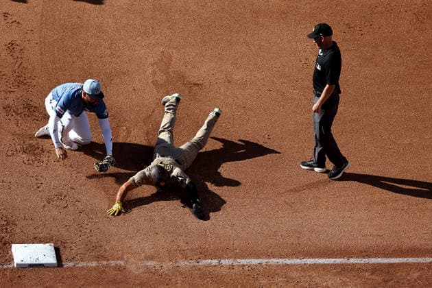 May 30, 2026, Washington District Of Columbia, USAs: Washington, DC; Washington Nationals first baseman LUIS GARCIA JR. (2) tags out San Diego Padres left fielder RAMON LAUREANO (5) during the Major League Baseball game between the Washington Nationals and the San Diego Padres at Nationals Park on Saturday. The Nationals beat the Padres 9-4. Washington USA - ZUMAp258 20260530_znp_p258_027 Copyright: xStevexPrakopex
