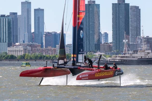 RECORD DATE NOT STATED 2026 Rolex SailGP Championship Mubadala New York Sail Grand Prix (NEW) 2026 Rolex SailGP Championship Mubadala New York Sail Grand Prix. May 30, 2026, New York, New York, USA: Team Spain Los Gallos SailGP boat races in Race 3 during Mubadala New York Sail Grand Prix at New York Harbor on May 30, 2026 in New York City. (Credit: M10s TheNews2)(Foto: M10S Thenews2 imago images) SPO  Copyright: xM10sx