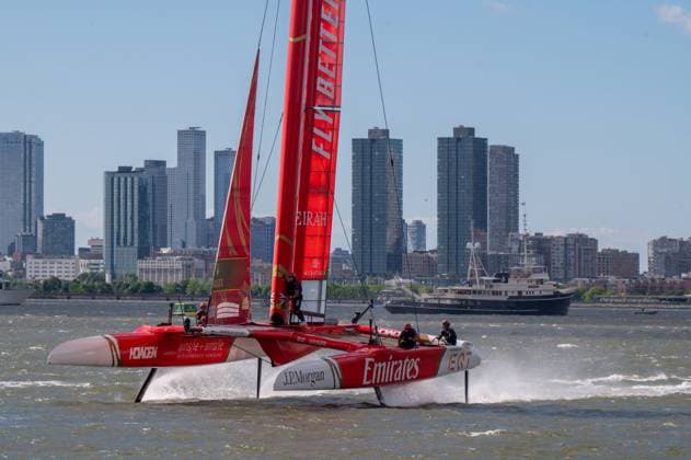 RECORD DATE NOT STATED 2026 Rolex SailGP Championship Mubadala New York Sail Grand Prix (NEW) 2026 Rolex SailGP Championship Mubadala New York Sail Grand Prix. May 30, 2026, New York, New York, USA: Team Emirates GBR SailGP boat races in Race 3 during Mubadala New York Sail Grand Prix at New York Harbor on May 30, 2026 in New York City. (Credit: M10s TheNews2)(Foto: M10S Thenews2 imago images) SPO  Copyright: xM10sx