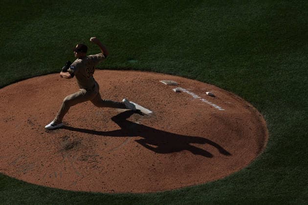 May 30, 2026, Washington D.C, District Of Columbia, United States: Washington, DC; San Diego Padres pitcher Michael King (34) is silhouetted during the Major League Baseball game between the Washington Nationals and the San Diego Padres at Nationals Park on Saturday, May 30, 2026. The Nationals beat the Padres 9-4. Washington D.C United States - ZUMAp258 20260530_znp_p258_001 Copyright: xStevexPrakopex