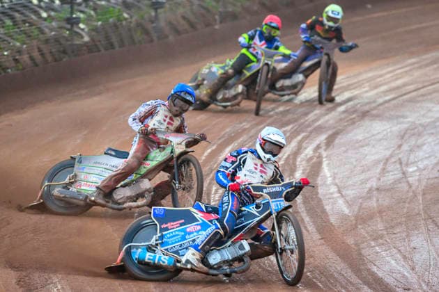 Speedway GP Qualifying Round 3 Frederik Jacobsen of Denmark in white, Jonas Knudsen of Denmark in blue, Reserve Tom Brennan of Great Britain in red, and Mario Hausl of Germany in yellow during the Speedway GP Qualifying Round 3 at Allied Ashfield Stadium in Glasgow, United Kingdom, on May 30, 2026. Scunthorpe Lincolnshire United Kingdom  Copyright: xMIxNewsx originalFilename:fletcher-speedway260530_np0WM.jpg