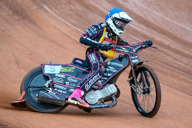 Speedway GP Qualifying Round 3 Kai Huckenbeck of Germany competes during the Speedway GP Qualifying Round 3 at Allied Ashfield Stadium in Glasgow, United Kingdom, on May 30, 2026. Scunthorpe Lincolnshire United Kingdom  Copyright: xMIxNewsx originalFilename:fletcher-speedway260530_np7qn.jpg