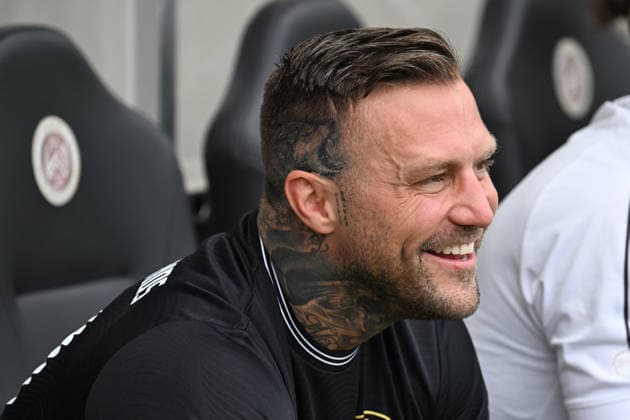 30 05 2026, xsvx, Football Langholz Cup 2026, v l Rapper musician Kontra K Wiesbaden
