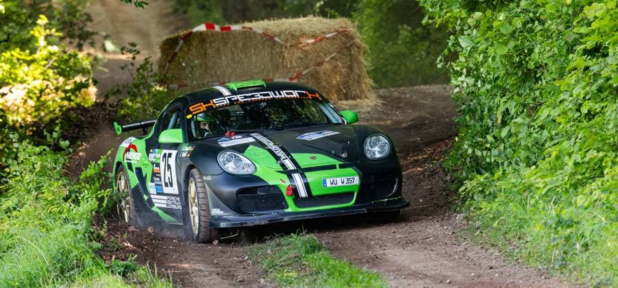30 05 2026, GER, Motorsport Rallyesport, Maenner Frauen, Saison 2026, 61 RSC Rallye Wartburg RSC Rallye Super Cup powered by Carunion org MC Eisenach WEIDLICH, Kai DEU WEIDLICH, Noel DEU Porsche Cayman s On Saturday afternoon, the drivers entered the last special stage Flachsgrund powered by Formella Bau GmbH 99817 Eisenach Festplatz Spicke Thüringen Germany