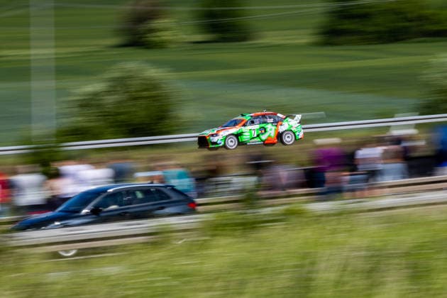 30 05 2026, GER, Motorsport Rallyesport, Maenner Frauen, Saison 2026, 61 RSC Rallye Wartburg RSC Rallye Super Cup powered by Carunion org MC Eisenach RAMONAT, Raphael DEU DERDA, Karina DEU Mitsubishi Lancer EVO X Chemnitzer AMC On Saturday afternoon, the drivers entered the last special stage Flachsgrund powered by Formella Bau GmbH 99817 Eisenach Festplatz Spicke Thüringen Germany