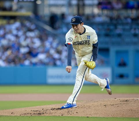 May 30, 2026, Los Angeles, California, USA: Los Angeles Dodgers starting pitcher Roki Sasaki throws to the plate during the game against the Philadelphia Phillies, Saturday, May 30, 2026, in Los Angeles. . Los Angeles USA - ZUMAa60_ 0857952195st Copyright: xArmandoxArorizox