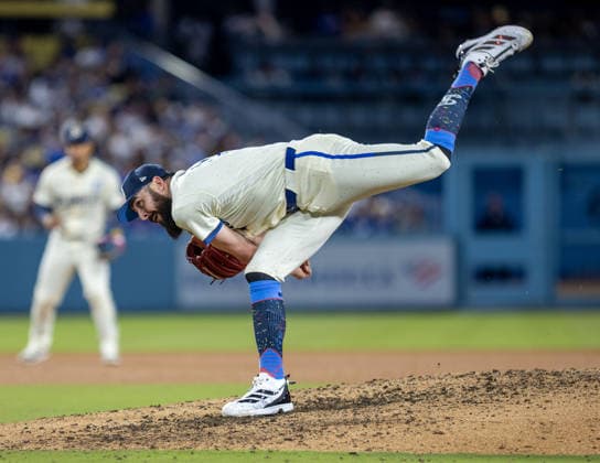 May 30, 2026, Los Angeles, California, USA: Los Angeles Dodgers pitcher Alex Vesia throws to the plate during the game against the Philadelphia Phillies, Saturday, May 30, 2026, in Los Angeles. The Philadelphia Phillips won the game 4-3. Los Angeles USA - ZUMAa60_ 0857956707st Copyright: xArmandoxArorizox