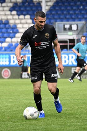 30 05 2026, xsvx, Football Langholz Cup 2026, v l Daniel Caligiuri Eckerlin Friends Wiesbaden