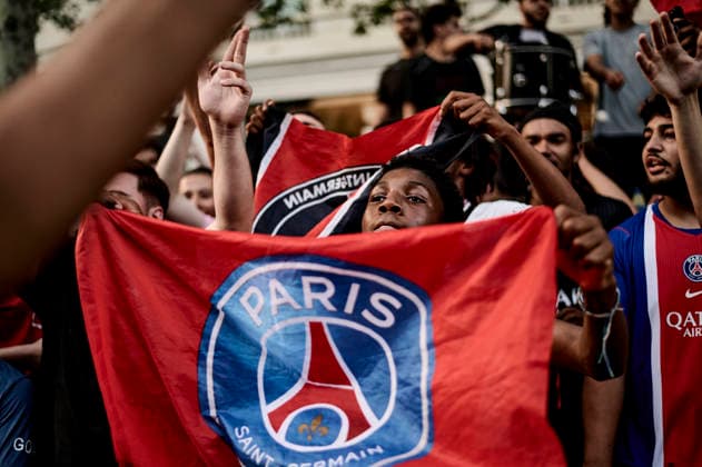 Paris supporters celebrate PSG s victory in 2026 Champions League on Champs-Elysees, on May 30, 2026. - 30 05 2026 - France Paris -  AntoninxBuratx xLexPictorium LePictorium_0335110