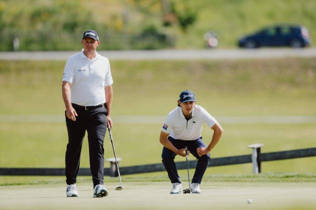 GOLF - Austrian Alpine Open KITZBUEHEL,AUSTRIA,31.MAY.26 - GOLF - DP World Tour, Austrian Alpine Open, GC Kitzbuehel-Schwarzsee-Reith. Image shows Sepp Straka (AUT) and Maximilian Steinlechner (AUT).  GEPAxpictures xAlexanderxSolc