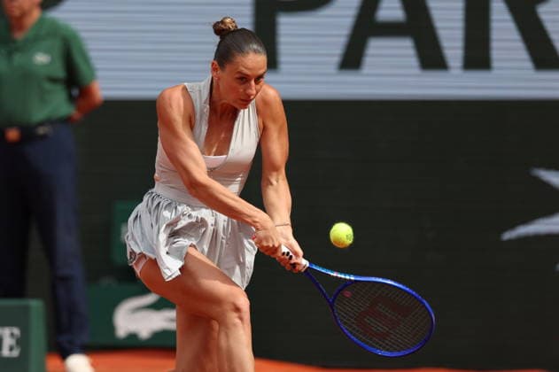 ROLAND GARROS 2026 Thierry Larret MAXPPP - PARIS (75) 31 05 2026 Thierry Larret Maxppp. Tennis. Roland Garros 2026. Internationaux de France de tennis. Stade Roland Garros, Paris (75). Le 31 Mai. Court Philippe CHATRIER : Marta KOSTYUK (UKR) vs Iga SWIATEK (POL). PARIS (75) STADE ROLAND GARROS PARIS ILE DE FRANCE FRANCE  Copyright: xMAXPPPxThierryxLarretx TLR202605313769 TLR202605313769