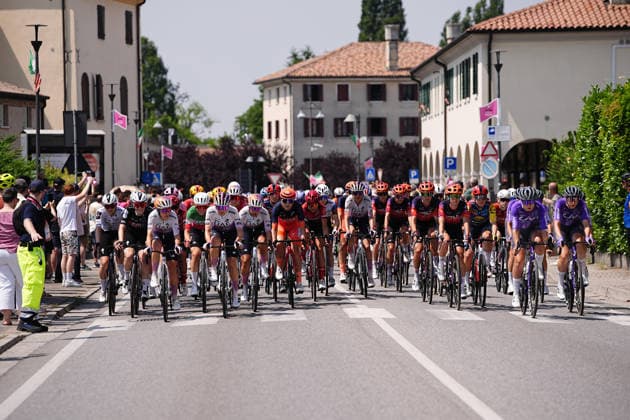 The race during Stage 2 of the Giro d™Italia Women, from Roncade to Caorle, Italy, Sunday, May 31, 2026  Copyright: xMarcoxAlpozzi LaPressex
