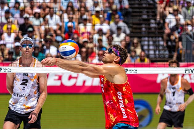 From left Andrew Benesh of USA and Jiri Sedlak of Czech Republic in action during the Ondrej Perusic and Jiri Sedlak of Czech Republic vs Taylor Crabb and Andrew Benesh of USA match at the Pro Tour, Beach volleyball, Beachvolleyball tournament of Elite category, Ostrava, Czech Republic, May 31, 2026. (CTKxPhoto VladimirxPrycek) CTKPhotoP2026053102369  CTKPhotoP2026053102369